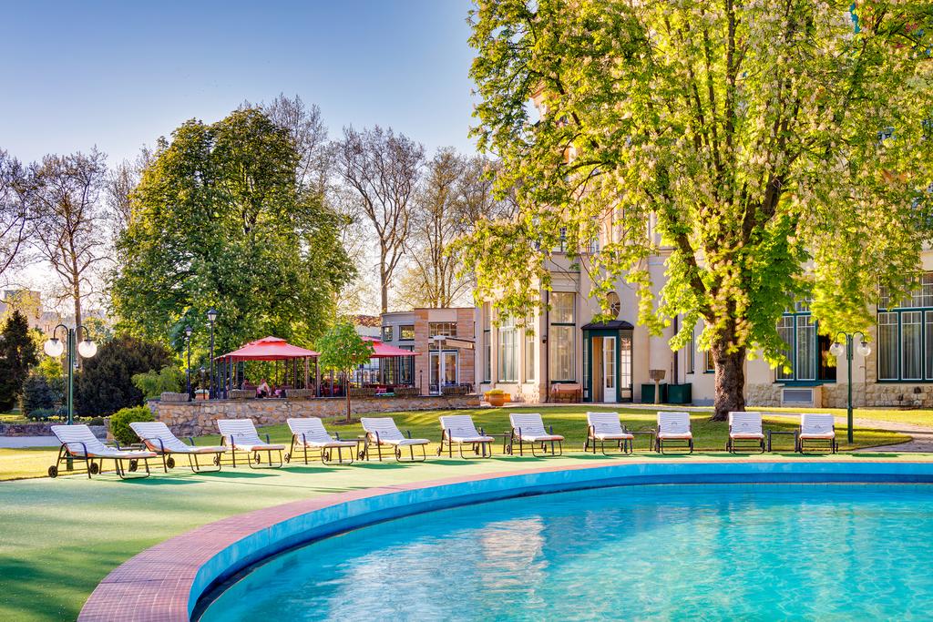 Ensana Thermia Palace (ex. Danubius Health Spa Resort Thermia Palace) цена