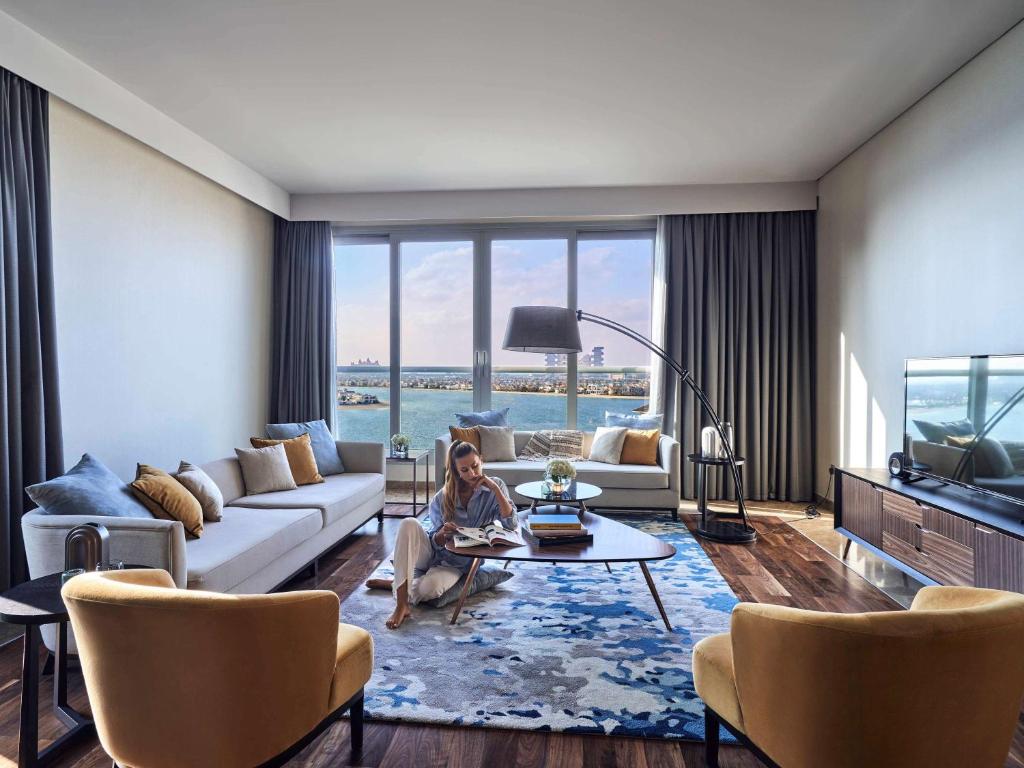 Відгуки про готелі Rixos The Palm Dubai Hotel & Suites