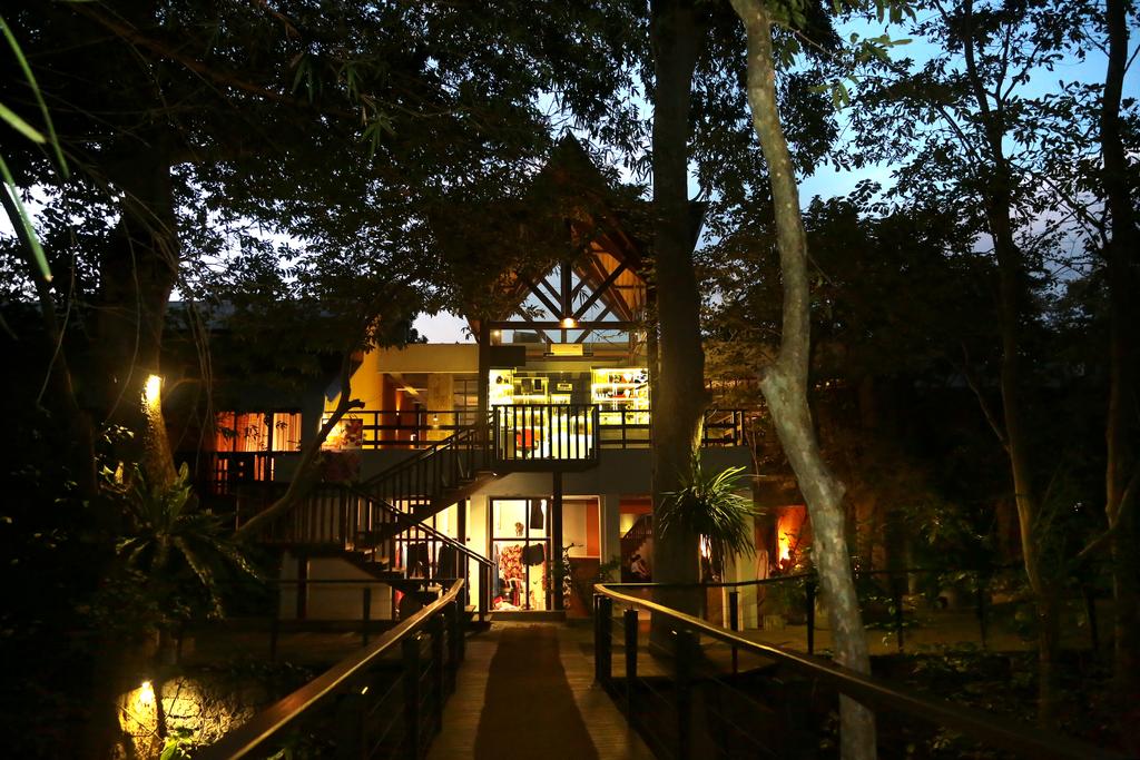 Национальный парк Синхараджа Grand Udawalawe Safari Resort цены