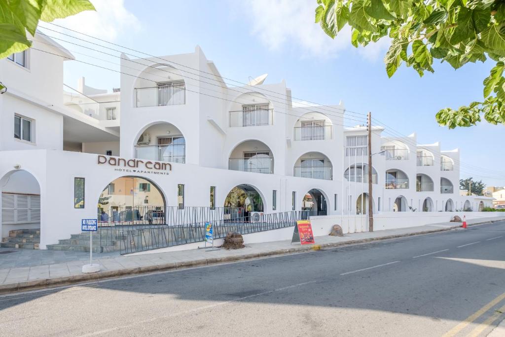 Pandream Hotel Apartments, Кипр