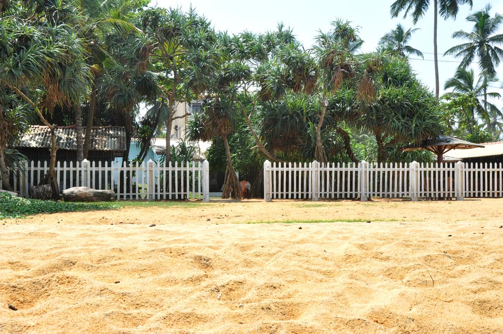 Гарячі тури в готель Green Shadows Beach Hotel Калутара Шрі-Ланка