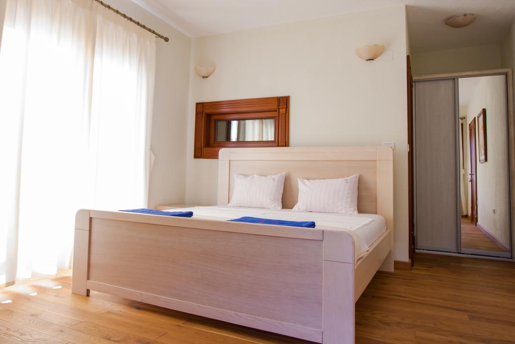 Pietra Mare Apartments цена