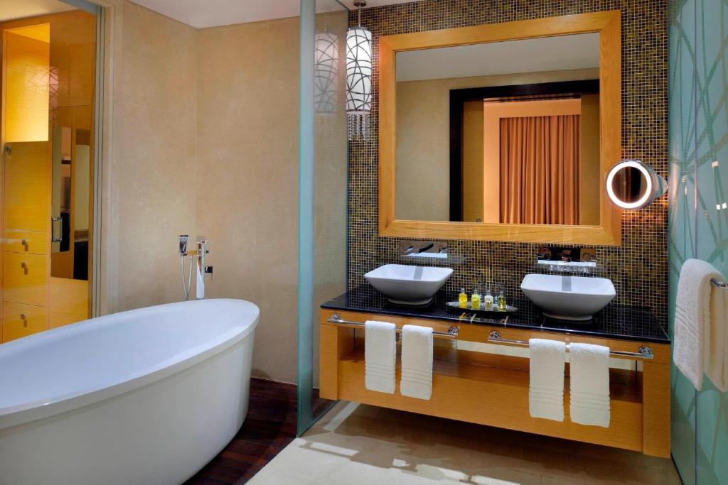 Marriott Hotel Al Jaddaf Dubai, фото