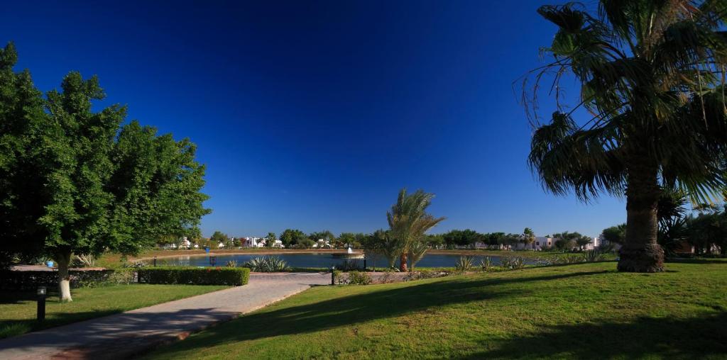 Hotel rest Pharaoh Azur Resort (ex. Sonesta Pharaoh Beach Resort) Hurghada Egypt
