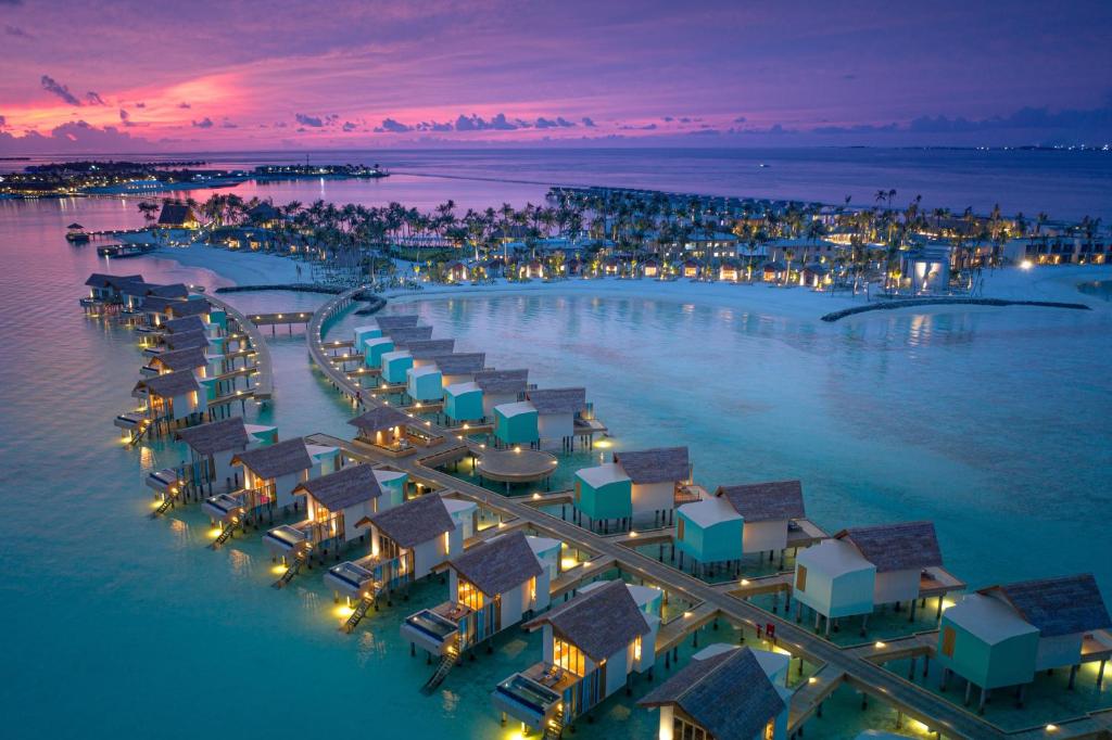 Hard Rock Hotel Maldives, питание
