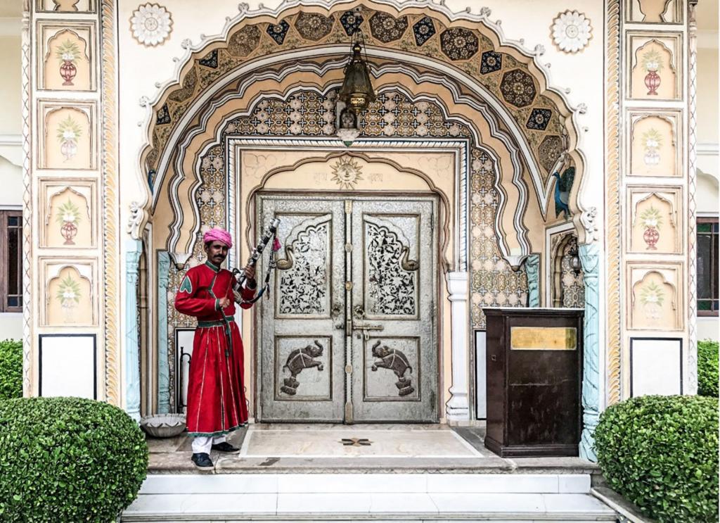 Туры в отель The Raj Palace