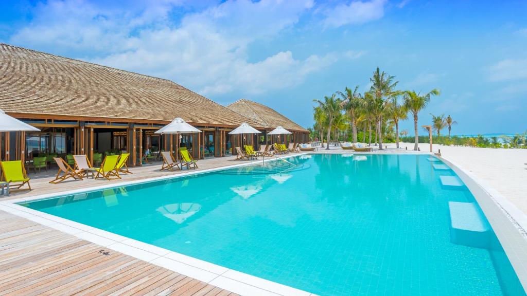 Горящие туры в отель Innahura Maldives Resort