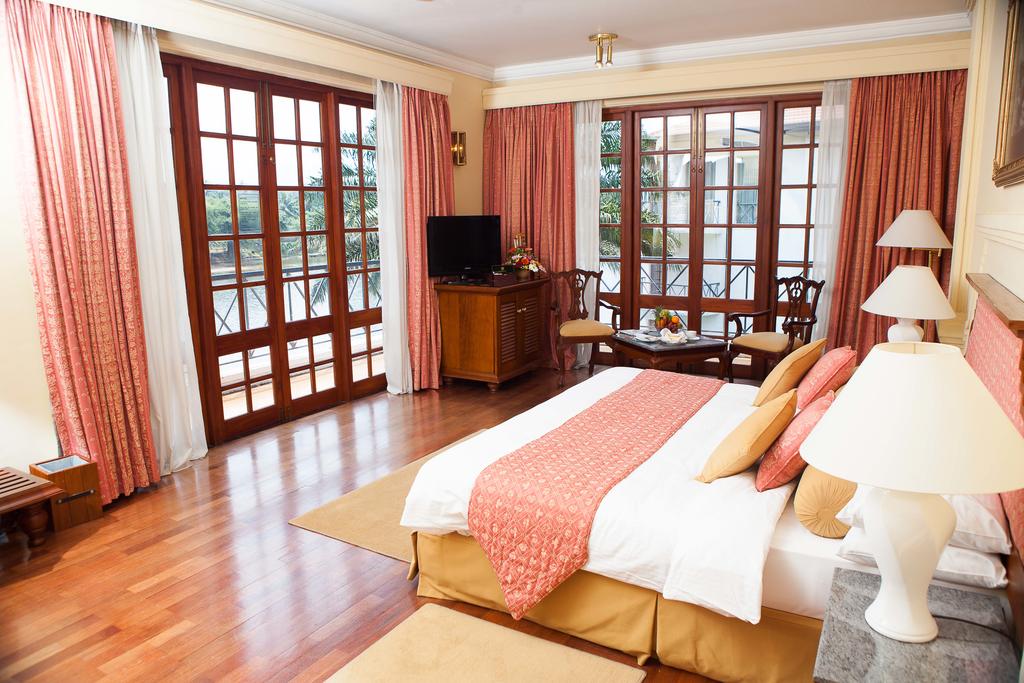 Канди Mahaweli Reach Hotel цены