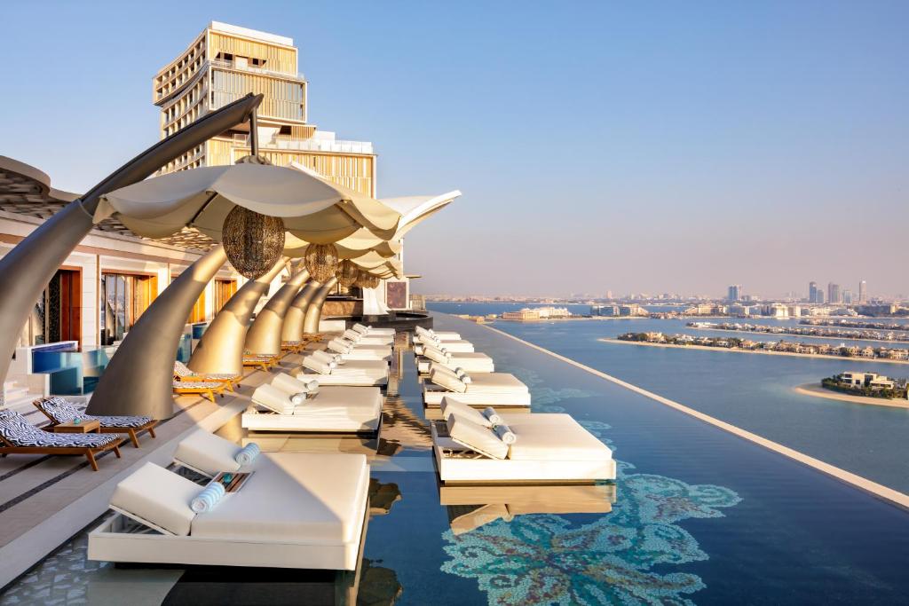 Горящие туры в отель Atlantis The Royal Дубай Пальма