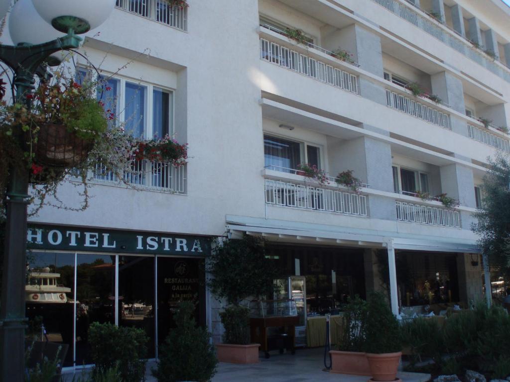 Цены в отеле Istra Brijuni