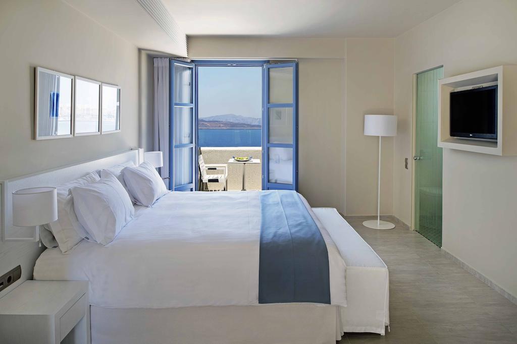 Hotel prices Acroterra Rosa Luxury Suite