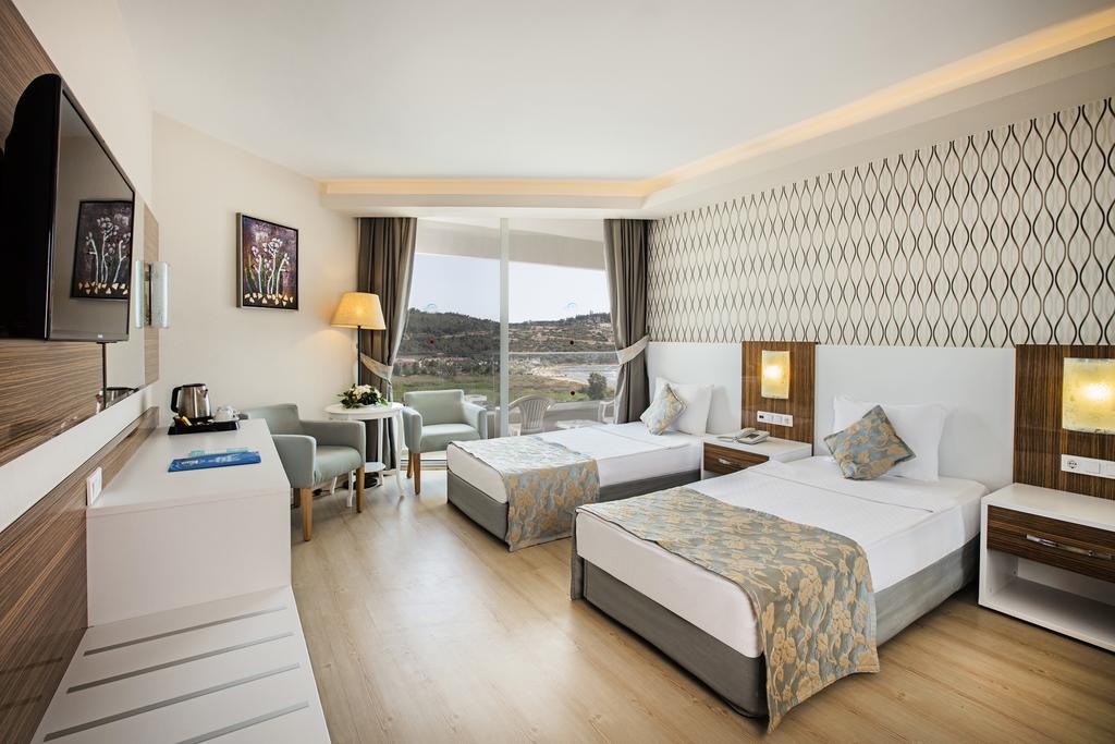 Zdjęcie hotelu Palmwings Ephesus Beach Resort (Ex.Surmeli Efes)