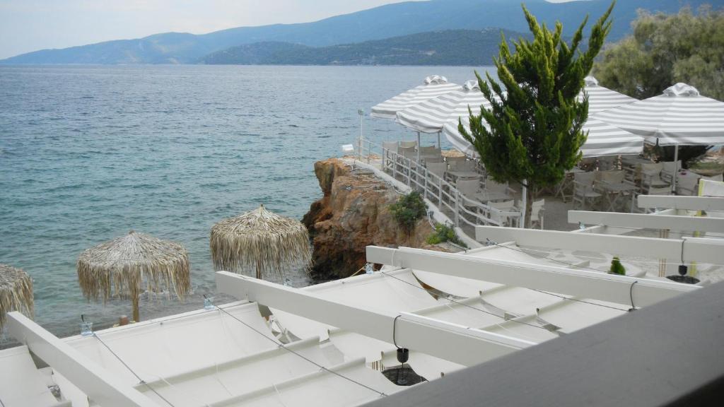Гарячі тури в готель New Guesthouse Close To Centre, Sea And Buses Корінфія Греція