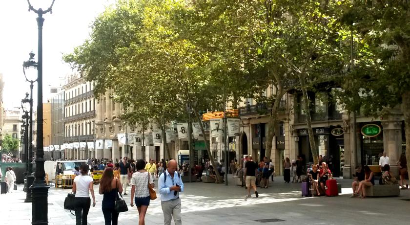 Tours to the hotel Nh Barcelona Centro
