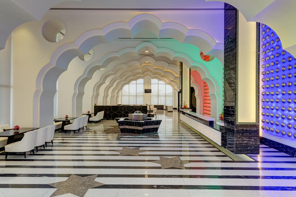 Горящие туры в отель Ramada Plaza Agra