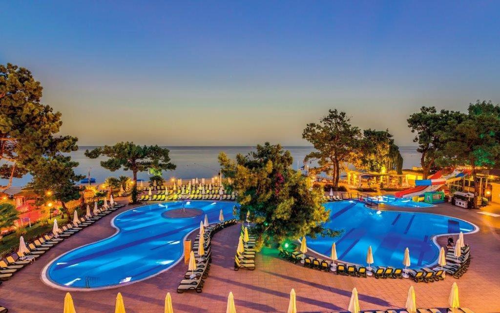 Горящие туры в отель Crystal Aura Beach Resort & Spa