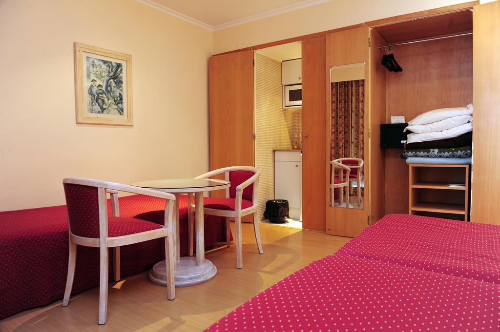 Hot tours in Hotel Hotel Dorisol Buganvilia Funchal Portugal