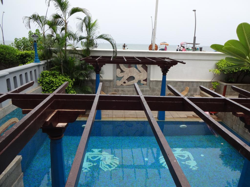 Hotel rest Promenade Pondicherry