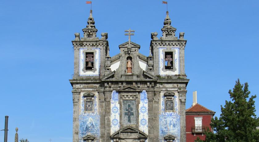 Tours to the hotel Pestana A Brasileira (Adult Only) Porto Portugal