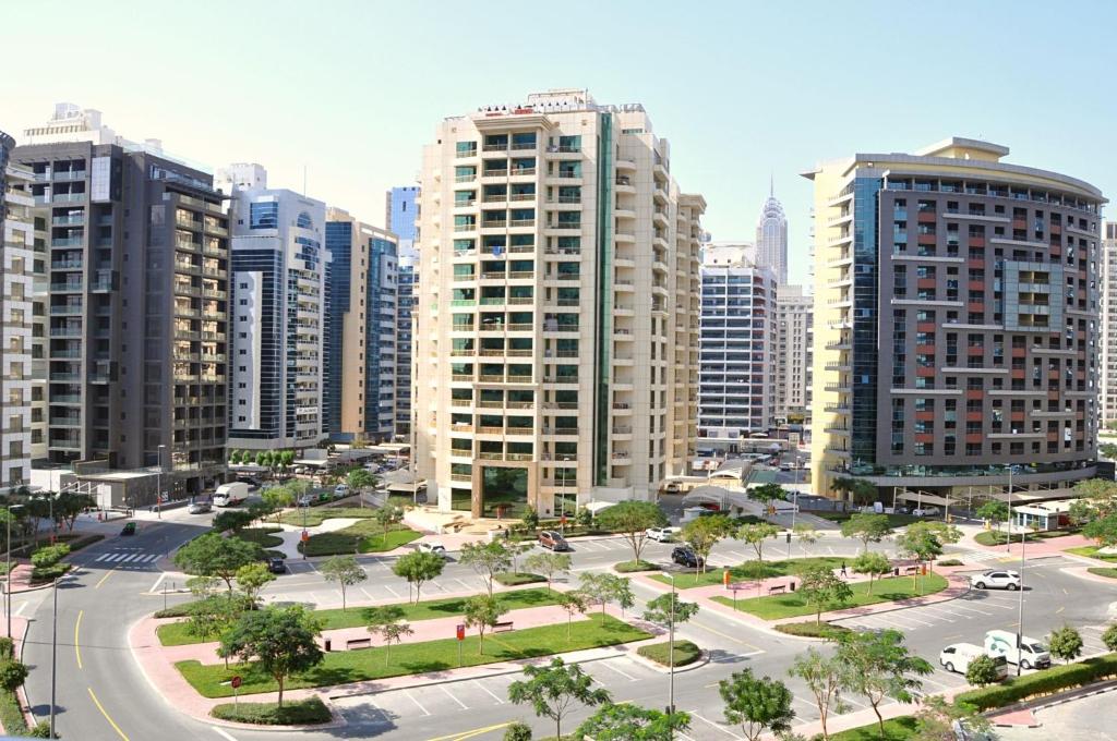 Горящие туры в отель Care Holiday Homes Al Barsha Heights Дубай (город)
