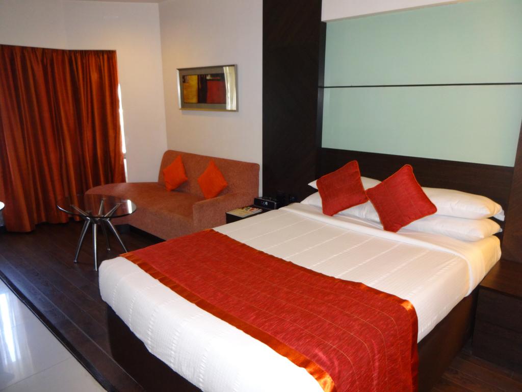Hot tours in Hotel The Residency Chennai