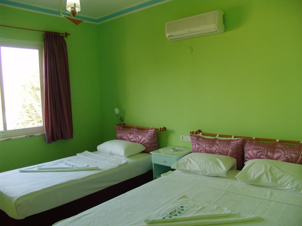 Mandal-Inn Hotel цена
