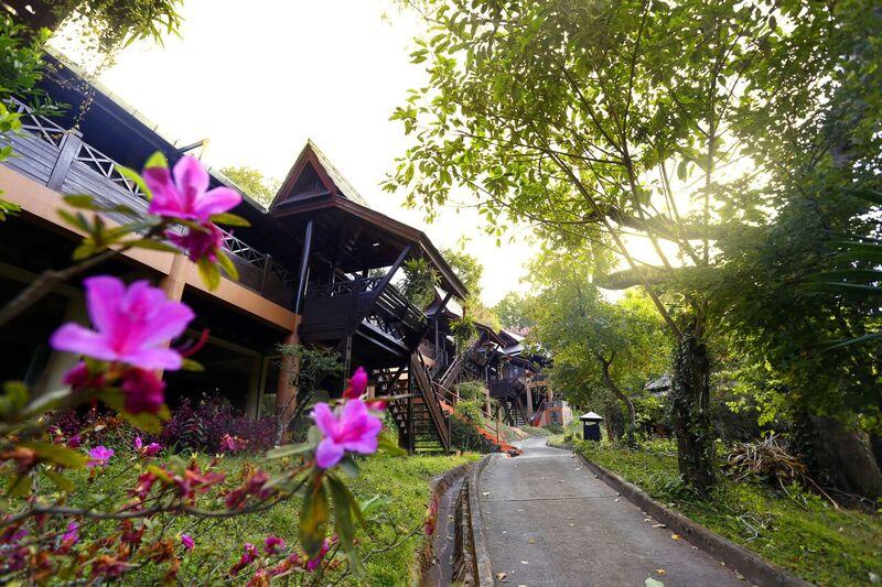 Горящие туры в отель Angkhang Nature Resort