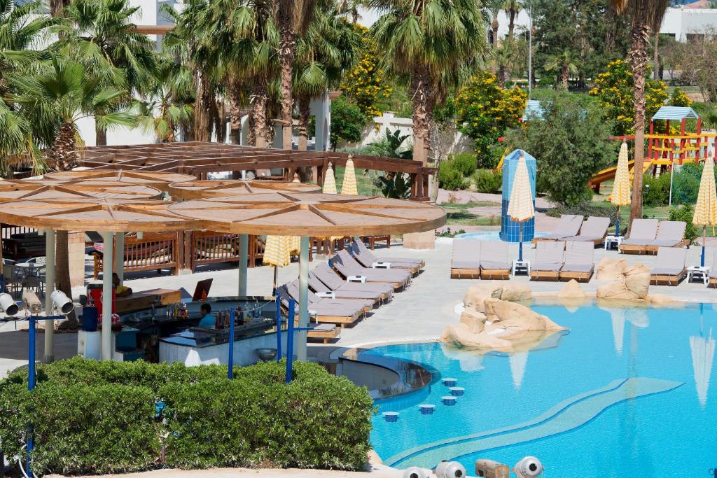 Amphoras Aqua Resort (ex. Shores Golden), Шарм-ель-Шейх, фотографії турів