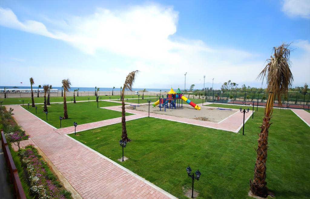 Wakacje hotelowe Ramada Resort Lara Antalya Turcja
