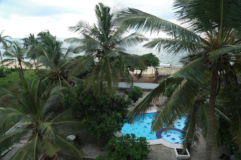 Горящие туры в отель Sea Shine Beach Hotel Негомбо Шри-Ланка