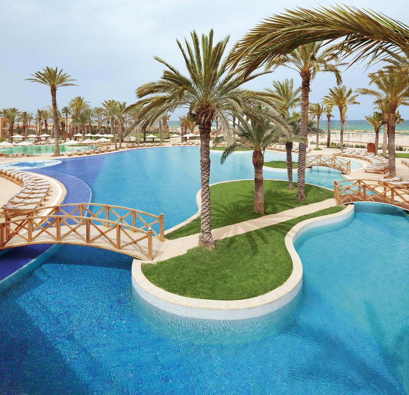 Горящие туры в отель Movenpick Resort & Marine Spa Сусс Тунис