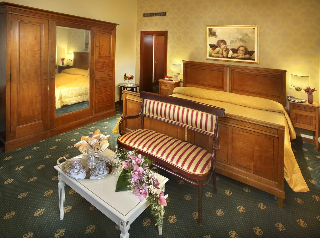 Отдых в отеле Grand Hotel Plaza Монтекатини-Терме