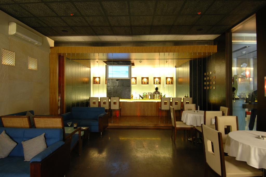 Горящие туры в отель Krishna Palace Residency Мумбаи Индия
