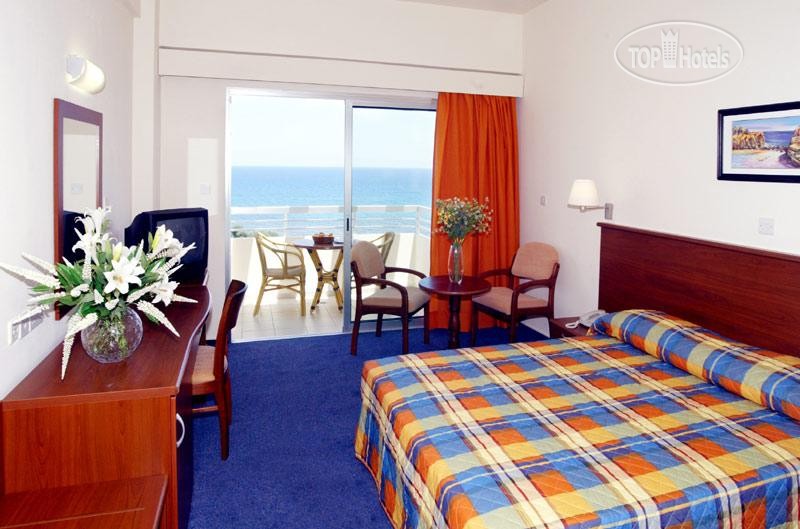 Отзывы об отеле Atlantica Sea Breeze Hotel (ex. Sentido Kouzalis Beach)