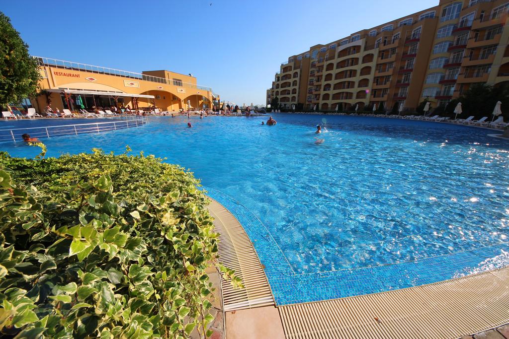 Горящие туры в отель Menada Grand Resort Apartments Равда