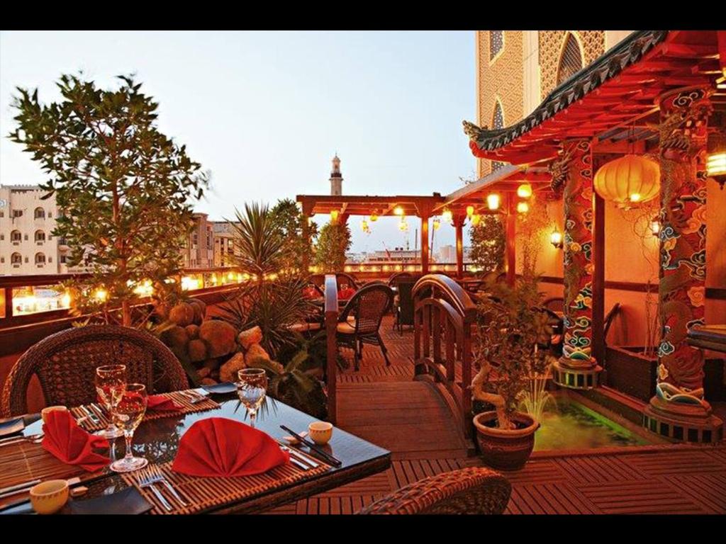 Arabian Courtyard Hotel & Spa, rozrywka