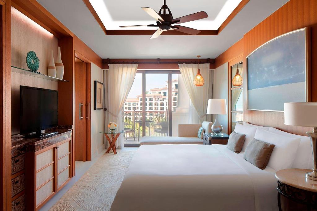 St. Regis Saadiyat Island Resort Abu Dhabi цена