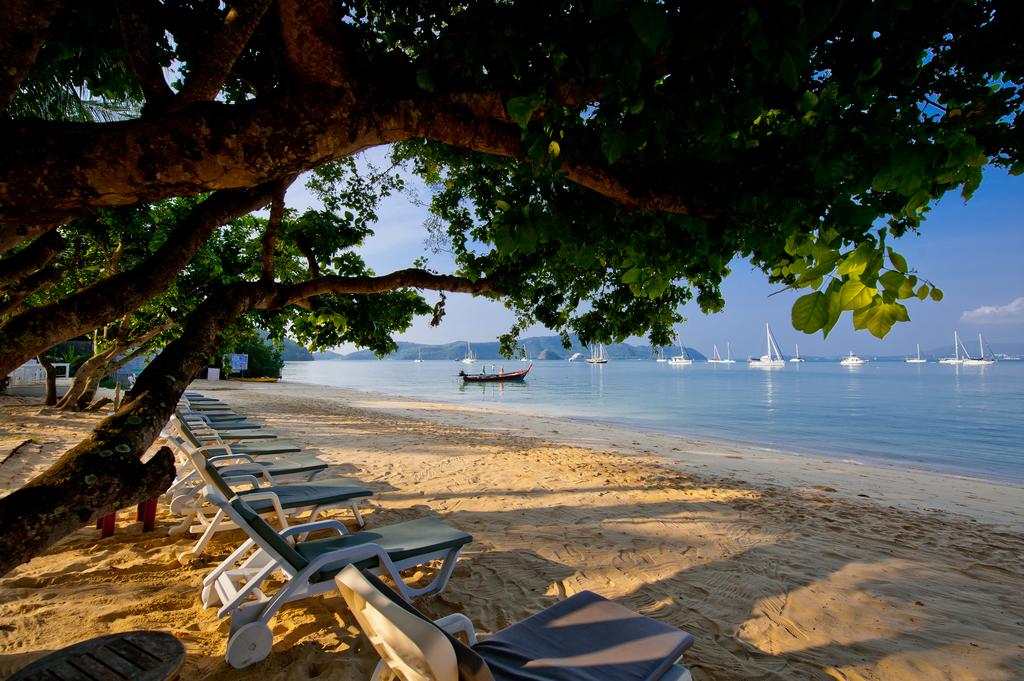 Відпочинок в готелі Panwa Boutique Beachfront (ex.Andacura Beachfront Collextion Panwa Phuket)