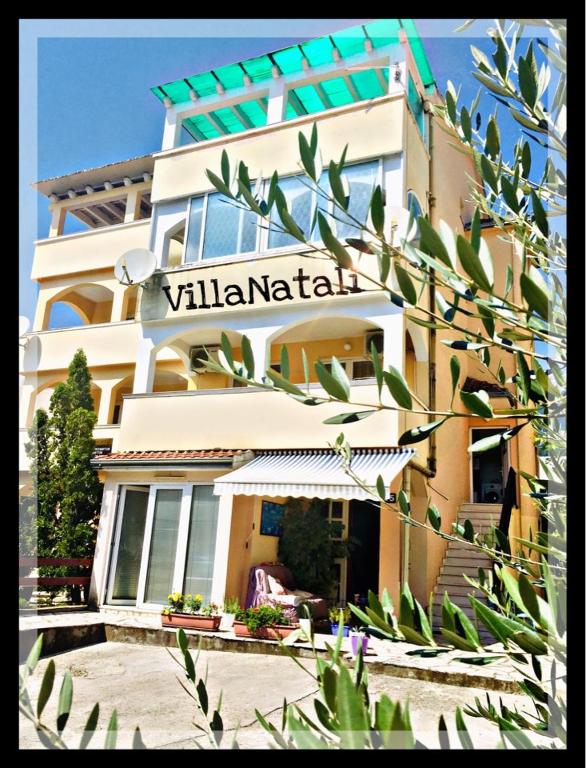 Отзывы об отеле Natalia Villa