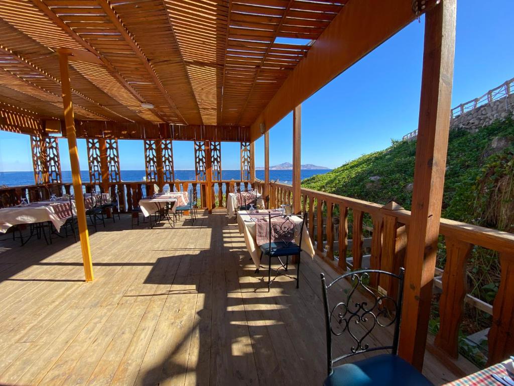 Ceny hoteli Parrotel Beach resort (ex. Radisson Blu)