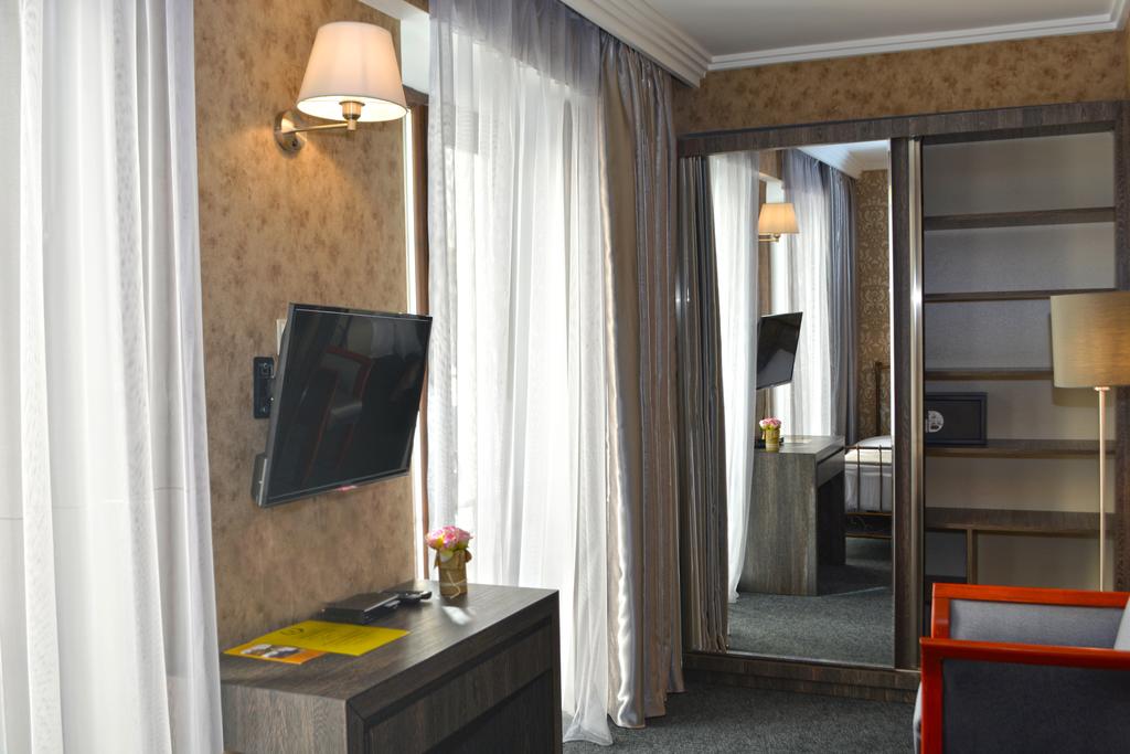 Туры в отель Redline Hotel Тбилиси