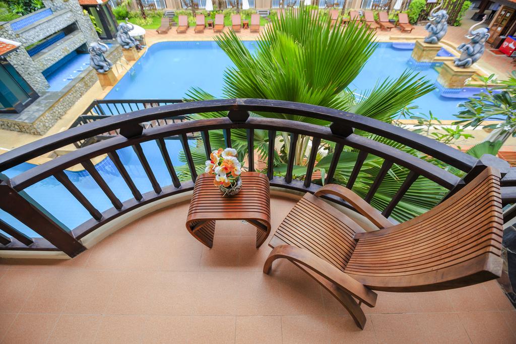Odpoczynek w hotelu Nipa Resort