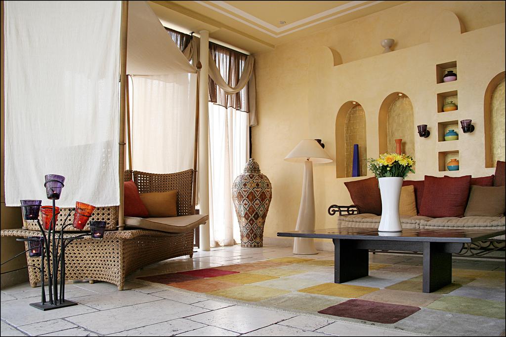 Відпочинок в готелі Villa Royale Montsouris Париж Франція