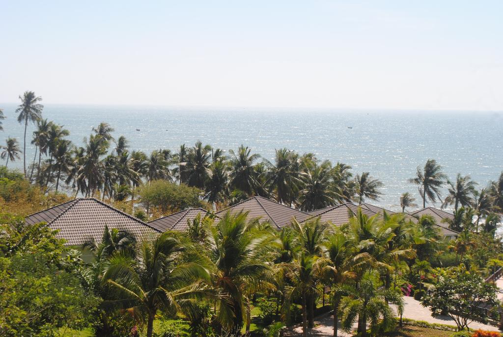 Туры в отель Lotus Mui Ne Beach Resort & Spa