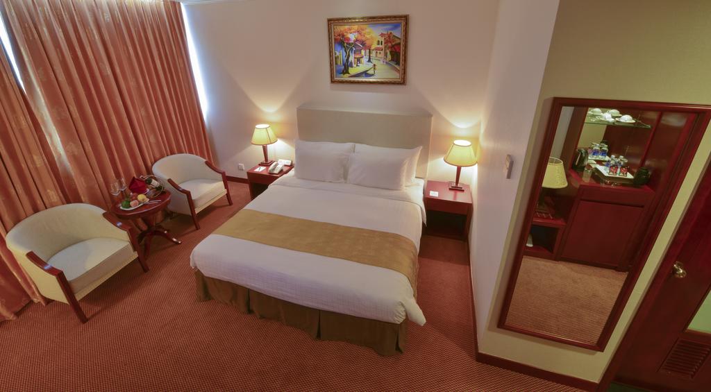 Відпочинок в готелі Swiss-Bell Hotel Lao Cai Сапа В'єтнам