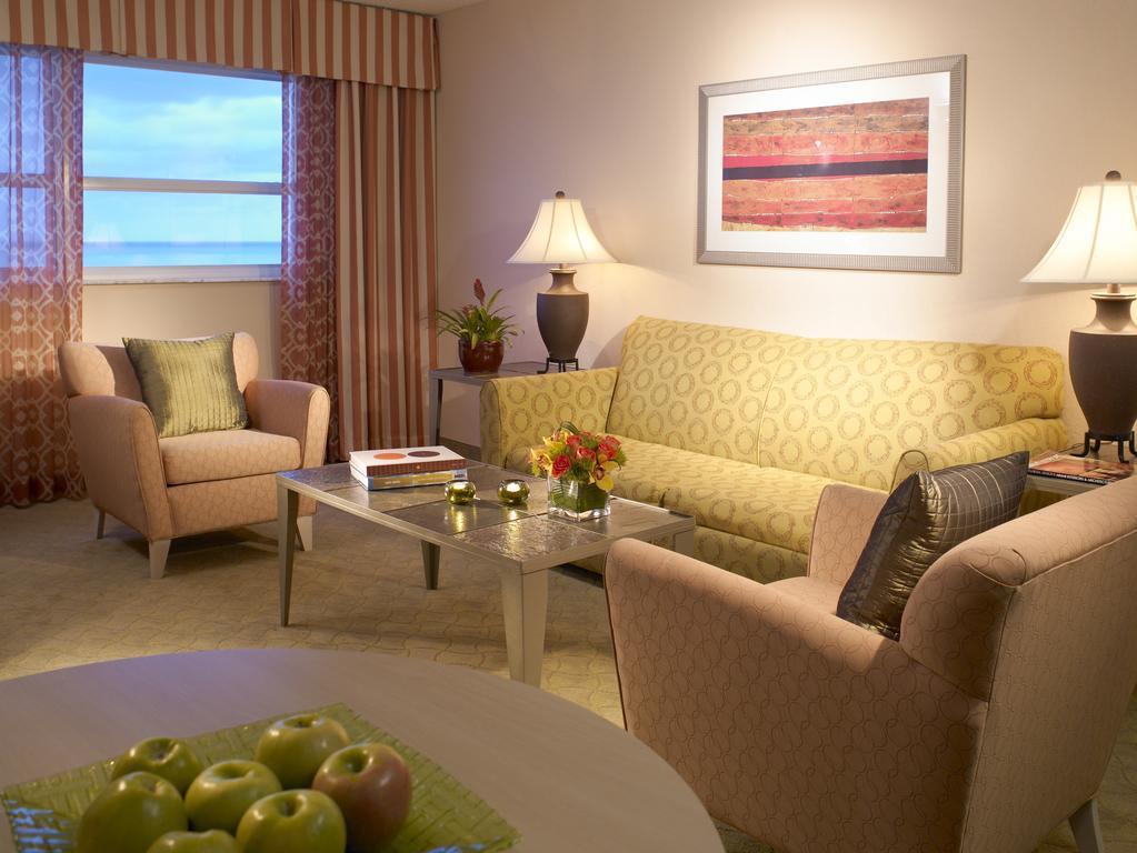 Горящие туры в отель Holiday Inn Miami Beach - Oceanfront