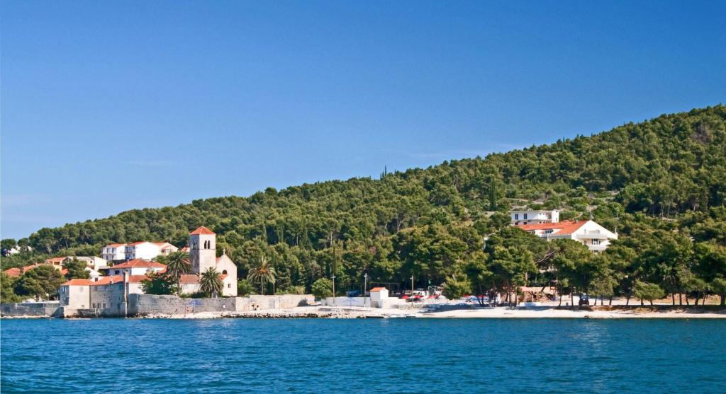 Sveti Kriz Hotel, Хорватия, Трогир, туры, фото и отзывы