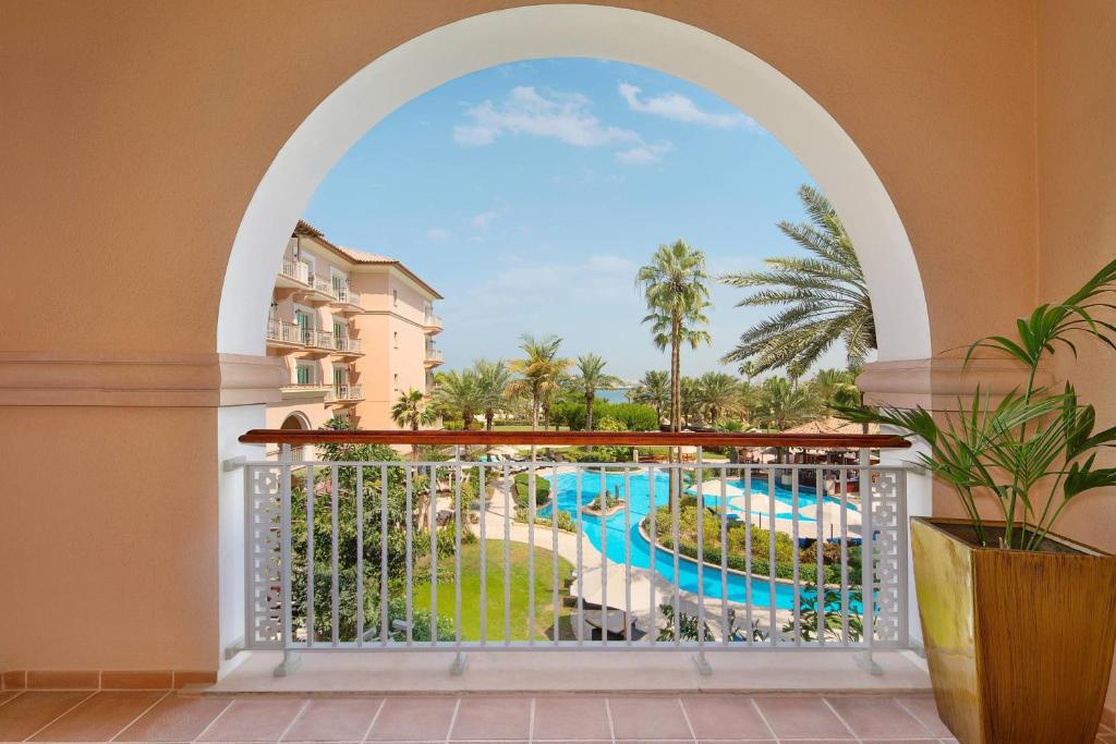 Отзывы про отдых в отеле, The Ritz-Carlton Dubai