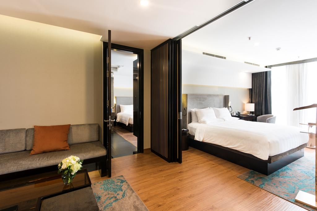 Цены в отеле Novotel Suites Hanoi