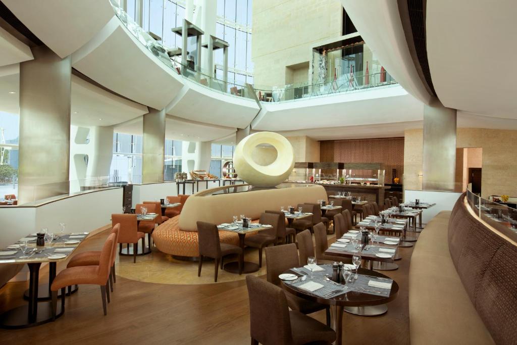 Отзывы туристов, Millennium Al Rawdah Hotel (ex. Hilton Capital Grand)